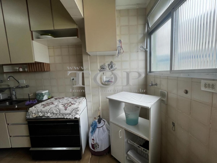 Apartamento à venda com 2 quartos, 70m² - Foto 10