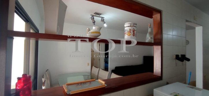 Apartamento à venda com 2 quartos, 67m² - Foto 2