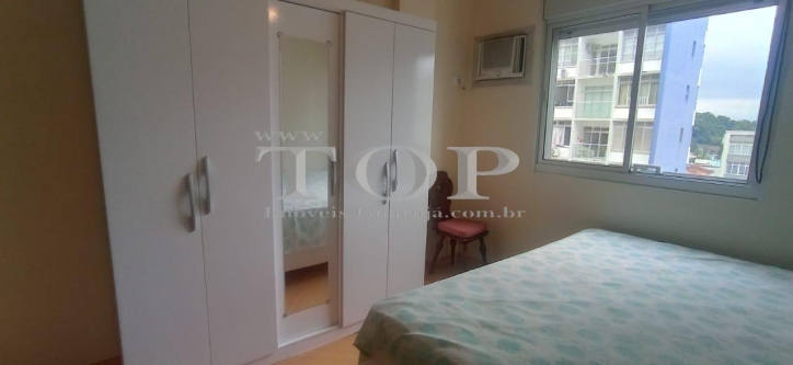 Apartamento à venda com 2 quartos, 70m² - Foto 4