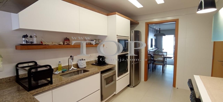 Apartamento à venda com 3 quartos, 140m² - Foto 7