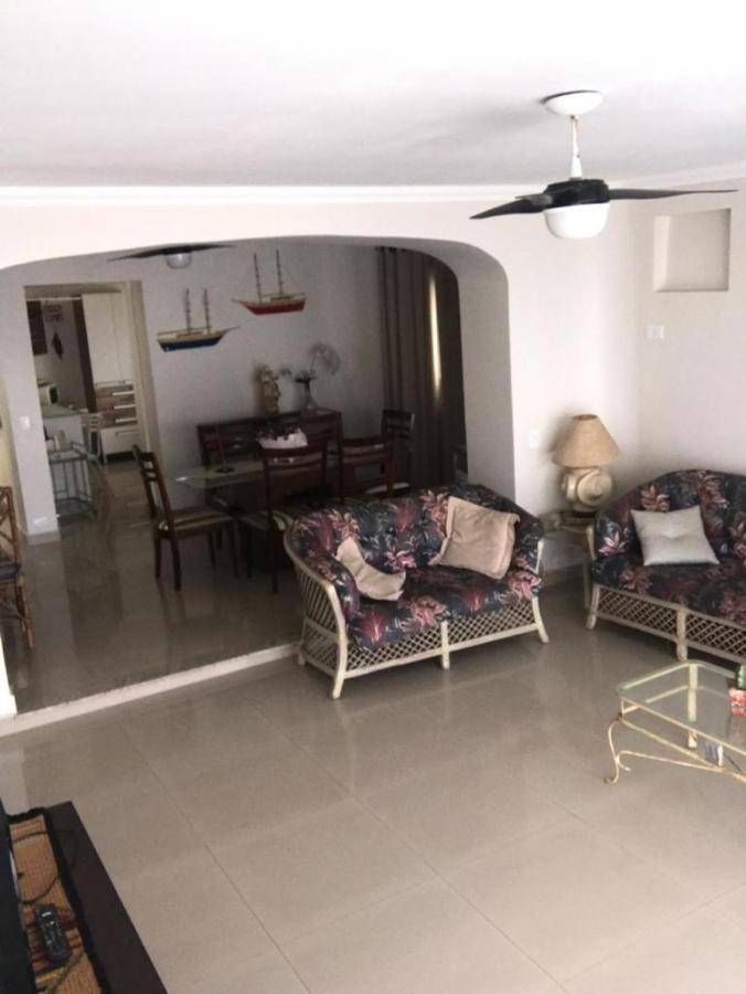 Apartamento à venda com 3 quartos, 200m² - Foto 2