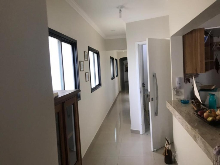 Apartamento à venda com 3 quartos, 200m² - Foto 8