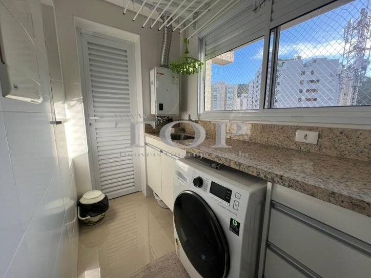 Apartamento à venda com 3 quartos, 140m² - Foto 18