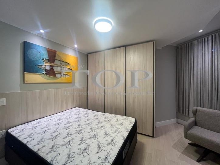 Apartamento à venda com 4 quartos, 239m² - Foto 6