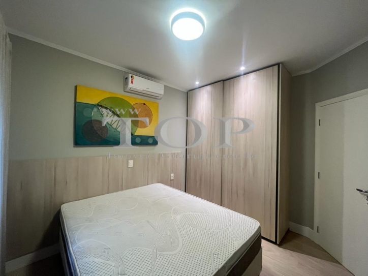 Apartamento à venda com 4 quartos, 239m² - Foto 9