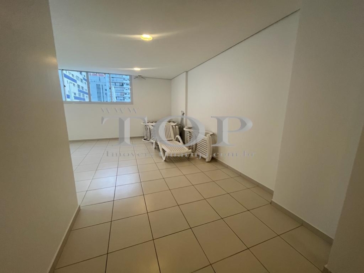 Apartamento à venda com 3 quartos, 130m² - Foto 29