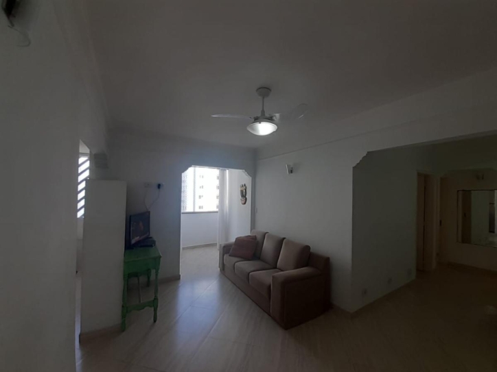 Apartamento à venda com 2 quartos, 70m² - Foto 1