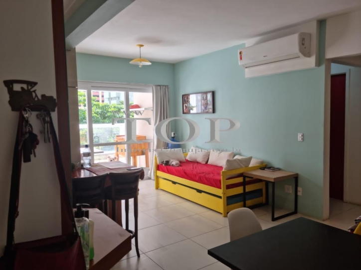 Apartamento à venda com 3 quartos, 168m² - Foto 11