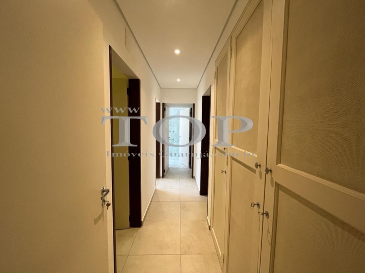 Apartamento à venda com 3 quartos, 121m² - Foto 16