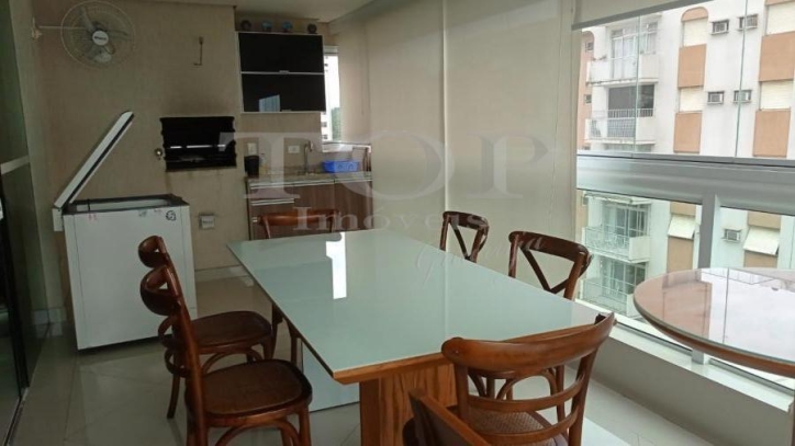 Apartamento à venda com 3 quartos, 132m² - Foto 3