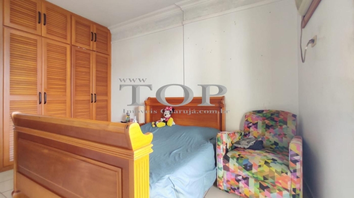 Apartamento à venda com 3 quartos, 214m² - Foto 14