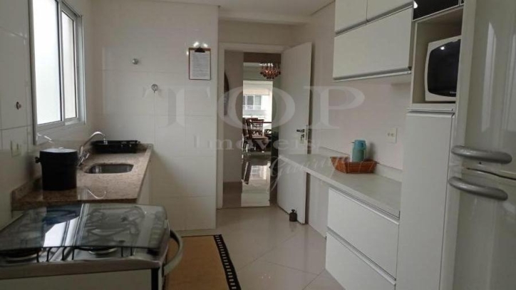 Apartamento à venda com 3 quartos, 132m² - Foto 7