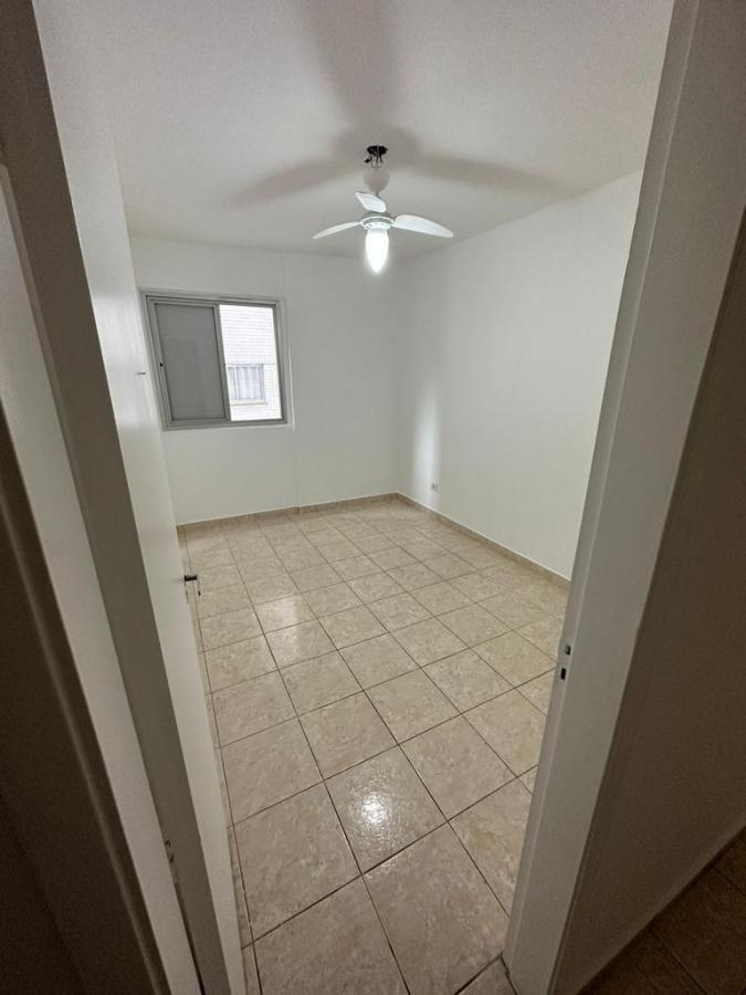 Apartamento à venda com 2 quartos, 70m² - Foto 7