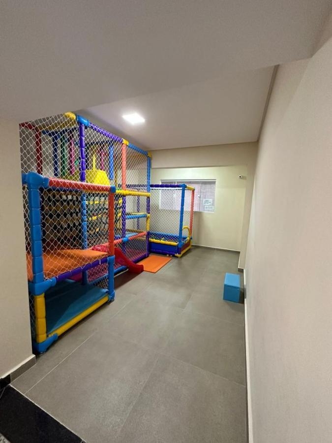 Apartamento à venda com 2 quartos, 70m² - Foto 17