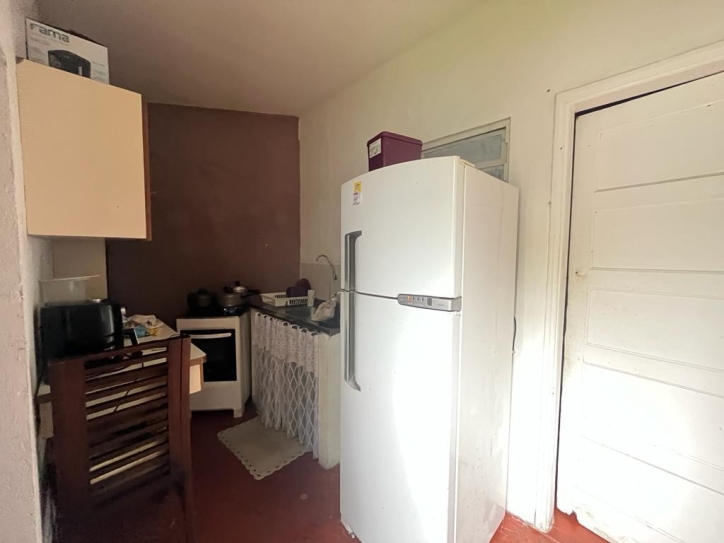 Casa à venda com 3 quartos, 800m² - Foto 17