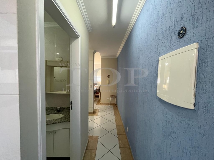 Apartamento à venda com 2 quartos, 70m² - Foto 4