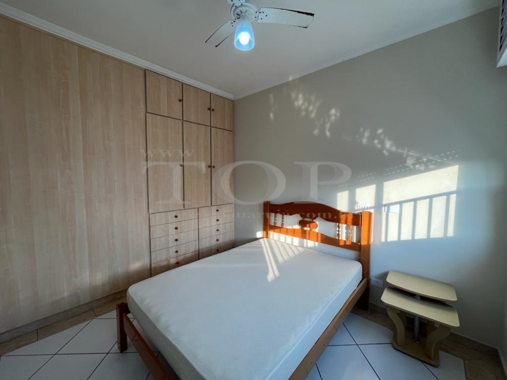 Apartamento à venda com 2 quartos, 70m² - Foto 5