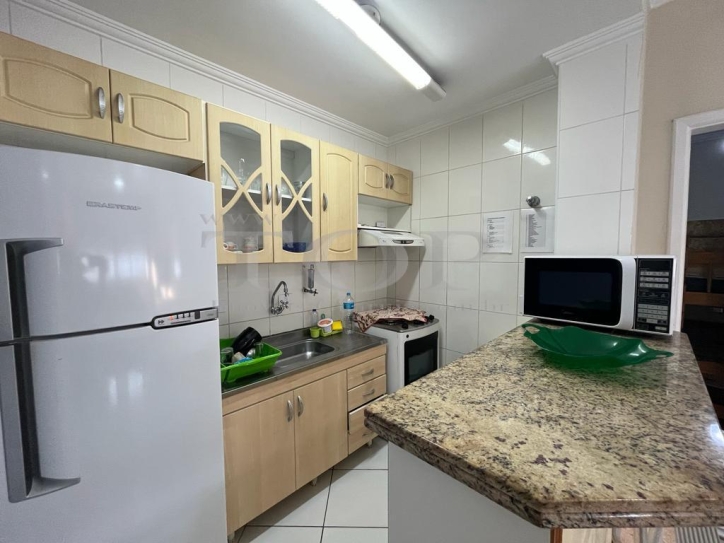 Apartamento à venda com 2 quartos, 70m² - Foto 8