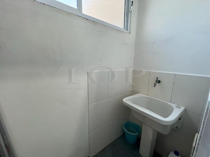 Apartamento à venda com 2 quartos, 70m² - Foto 11