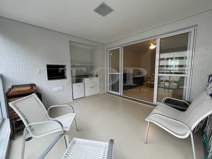 Apartamento à venda com 3 quartos, 115m² - Foto 3