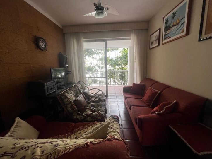 Apartamento à venda com 3 quartos, 90m² - Foto 2