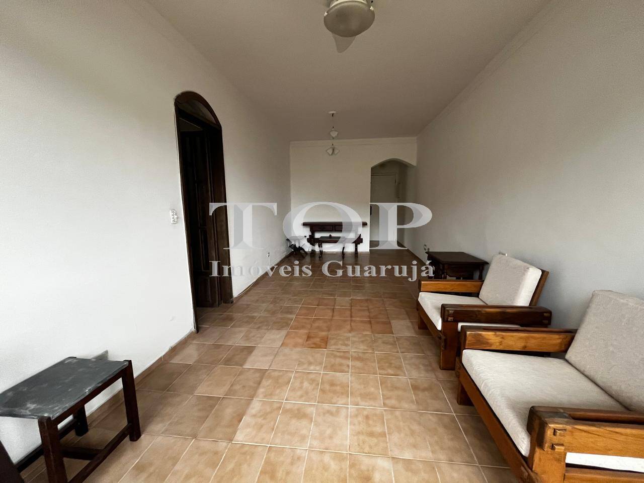 Apartamento à venda com 2 quartos, 85m² - Foto 2