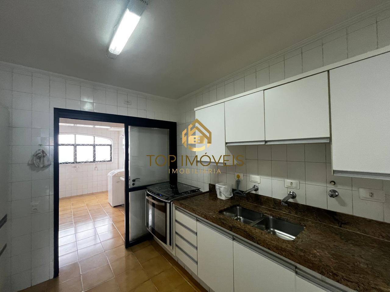 Apartamento à venda com 3 quartos, 180m² - Foto 21