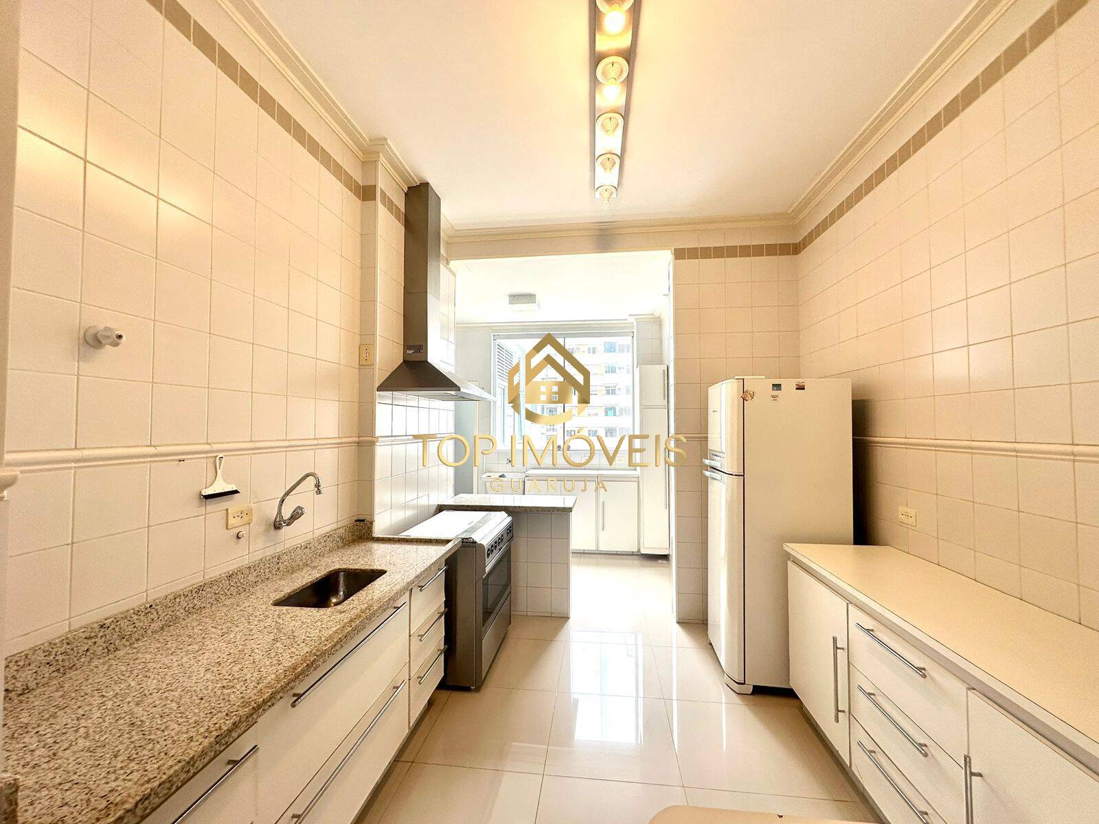 Apartamento à venda com 3 quartos, 211m² - Foto 14