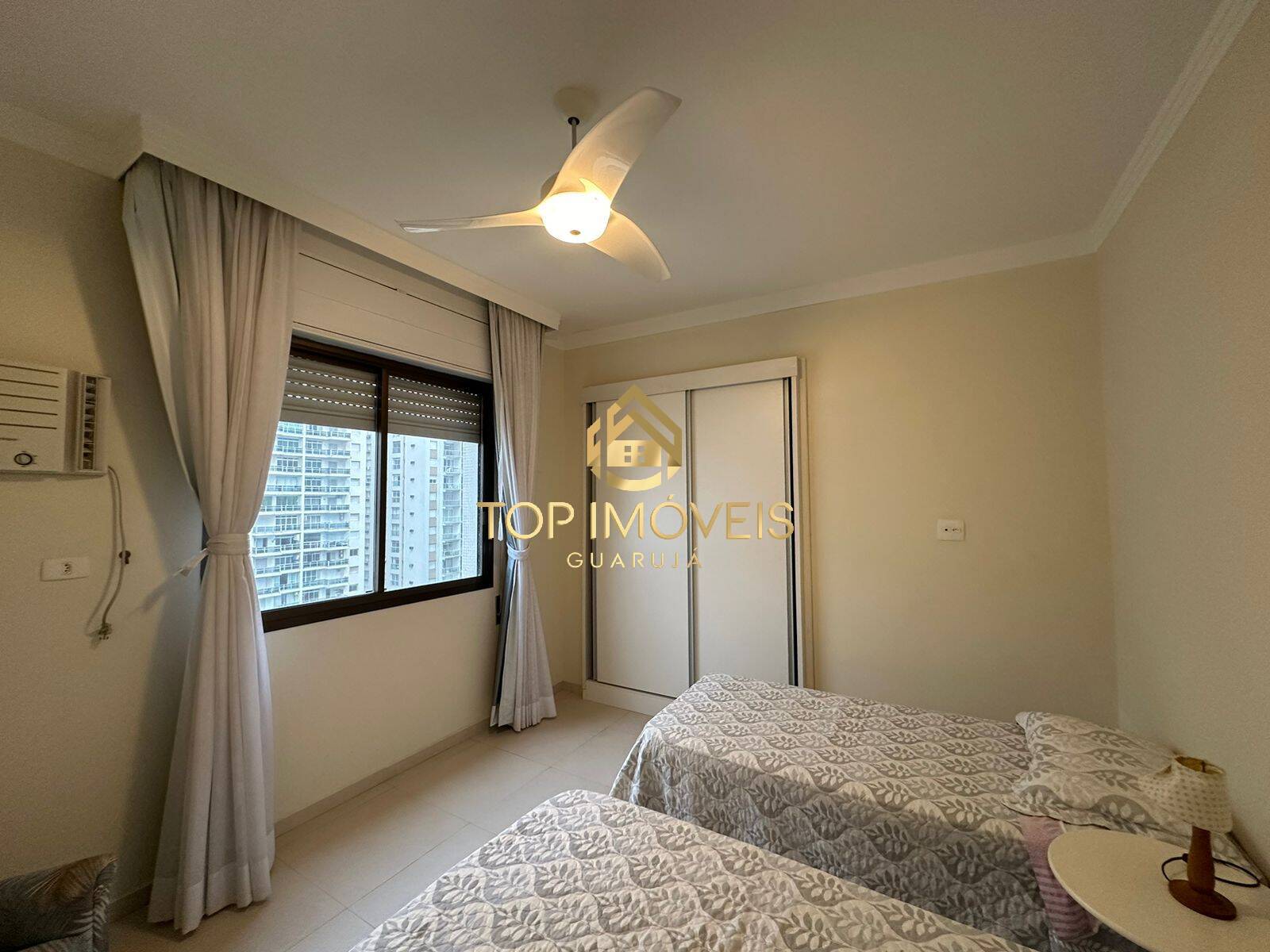 Apartamento à venda com 4 quartos, 188m² - Foto 13