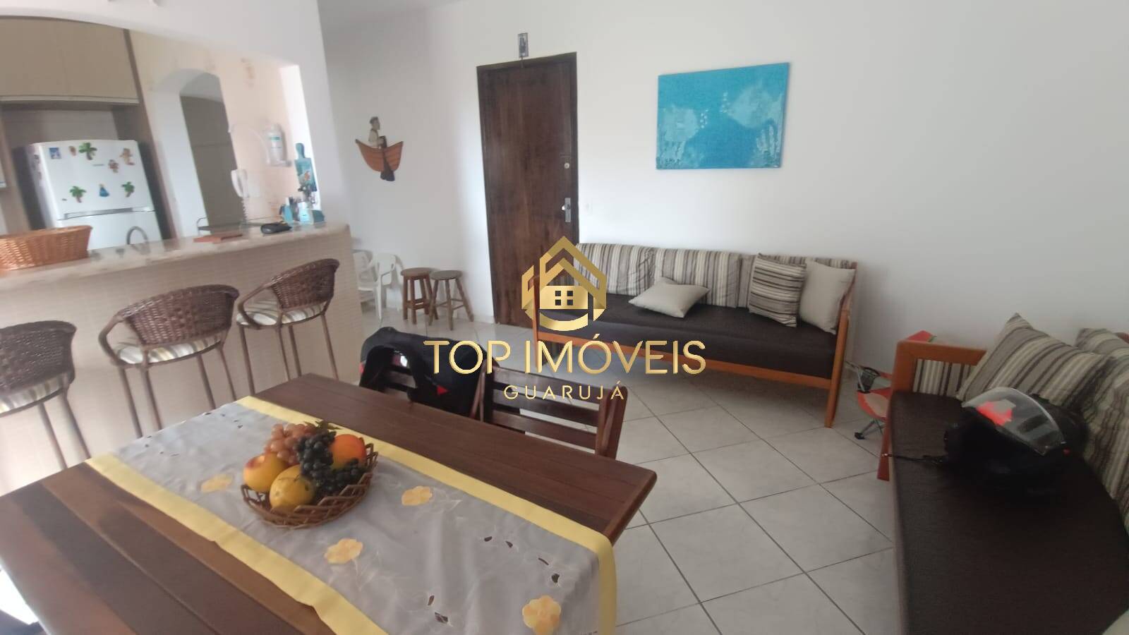 Apartamento à venda com 2 quartos, 70m² - Foto 3