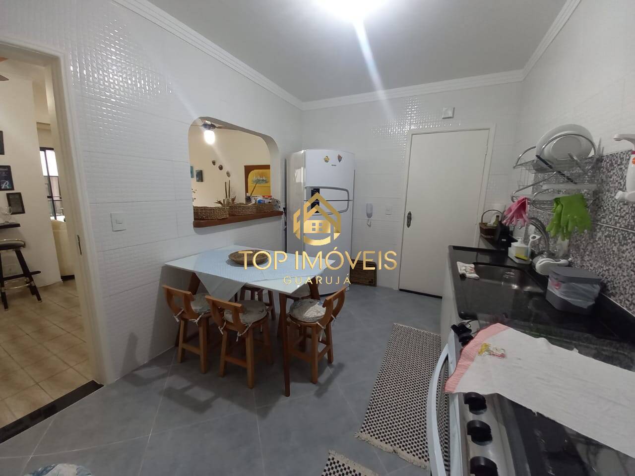 Apartamento à venda com 2 quartos, 70m² - Foto 6